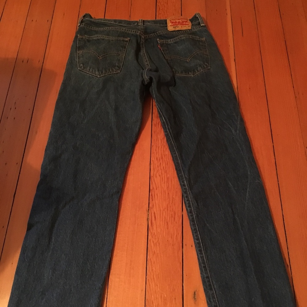 Men’s button fly Levi’s 34x33